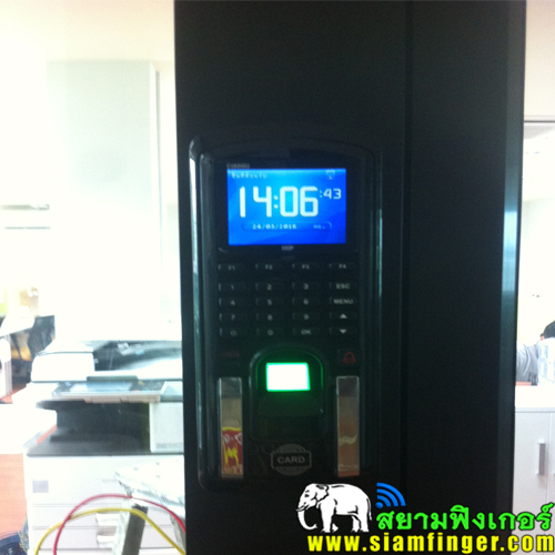  เครื่องสเเกนลายนิ้วมือ ควบคุมประตูยี่ห้อ HIP รุ่น CI809u