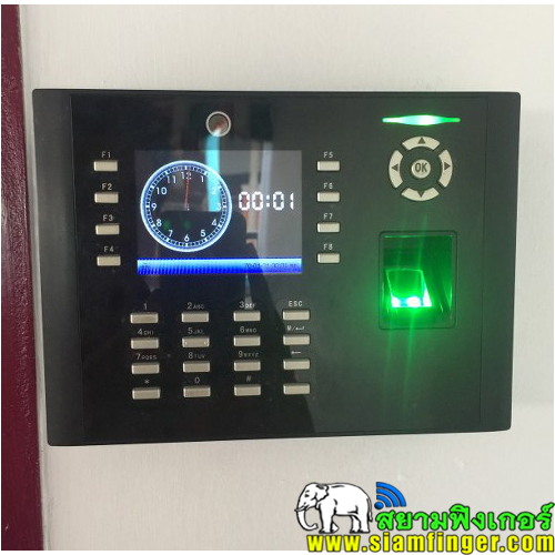 เครื่องสแกนลายนิ้วมือ ZKteco รุ่น IClock680